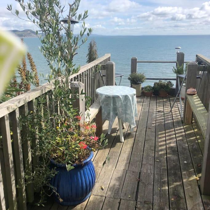 Lyme Clifftop Hideaway Lyme Regis Ngoại thất bức ảnh