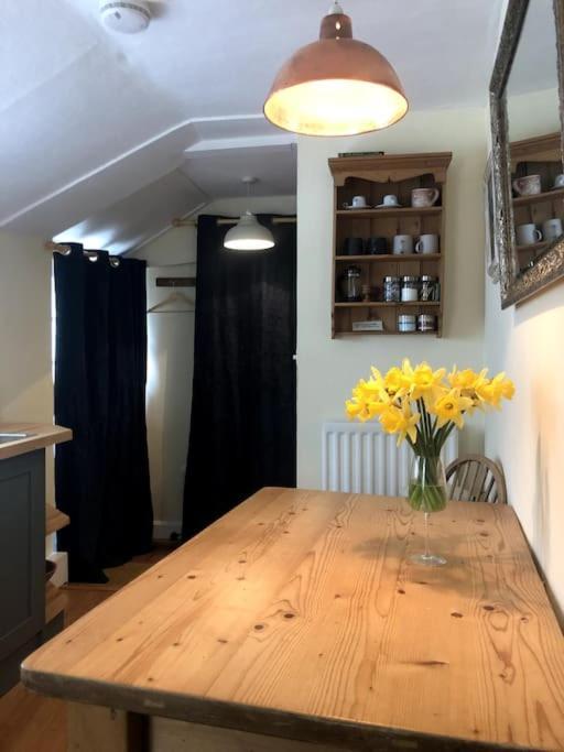 Lyme Clifftop Hideaway Lyme Regis Ngoại thất bức ảnh